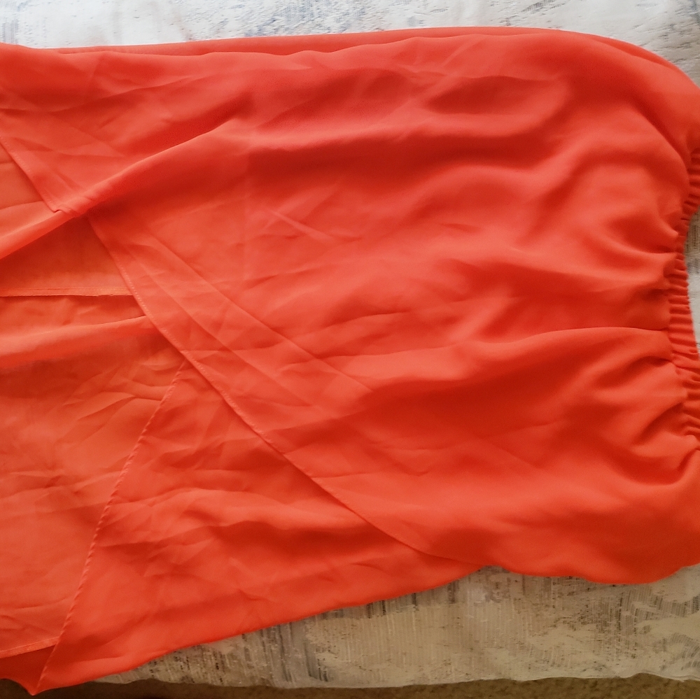 CHARLOTTE RUSSE Sheer High Low Coral Skirt Size S